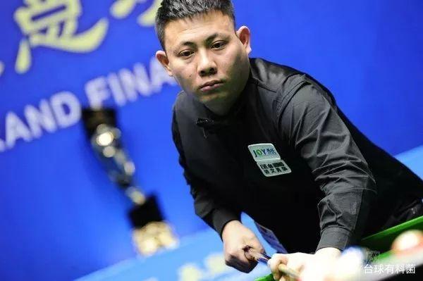 职业足球竞 职业足球竞