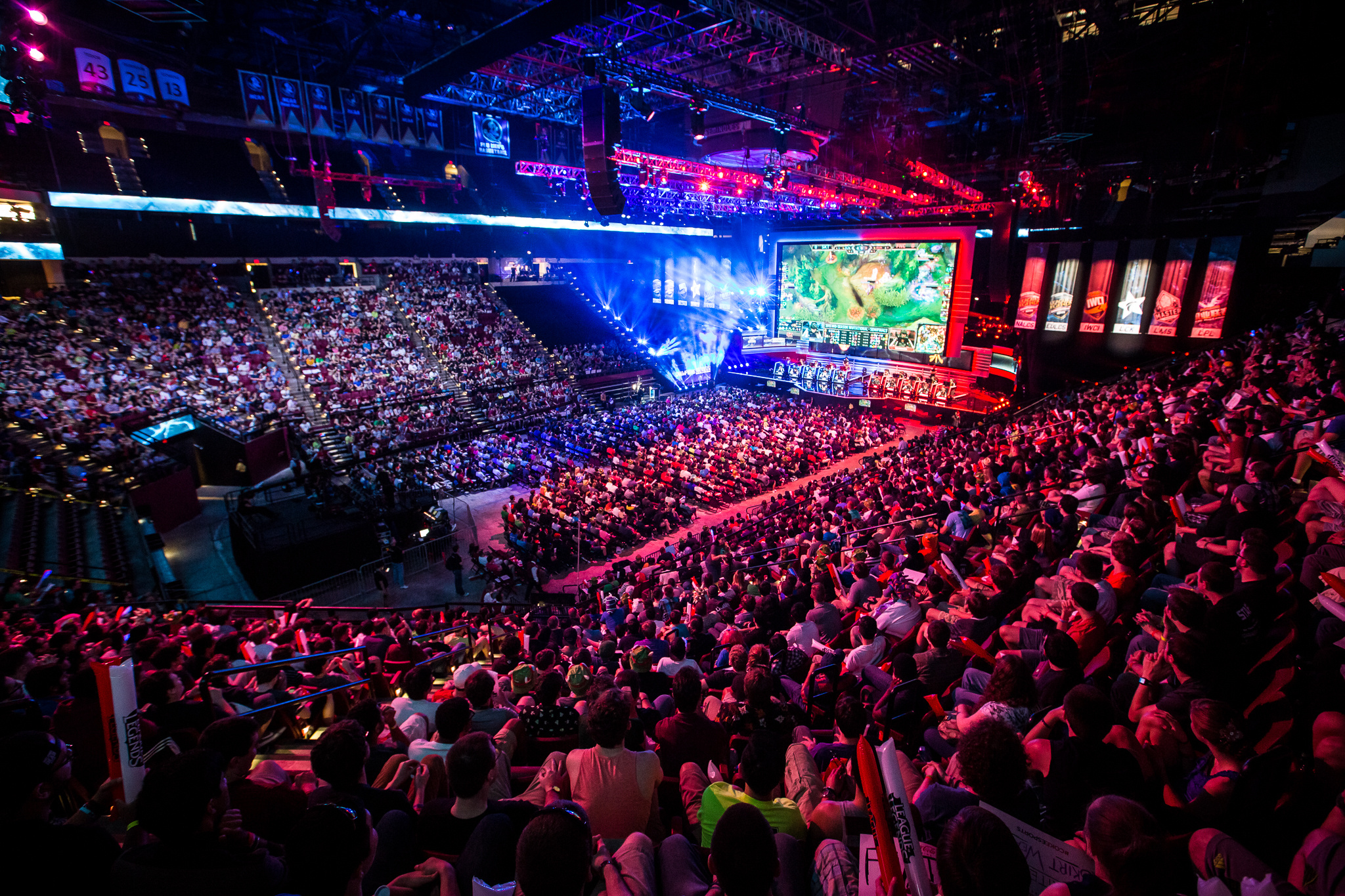 奥诺曾指责 奥诺曾指责