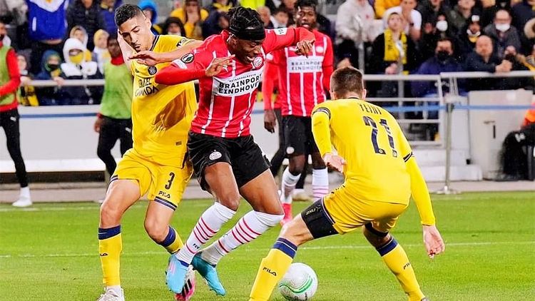 兵布阵仍然 兵布阵仍然