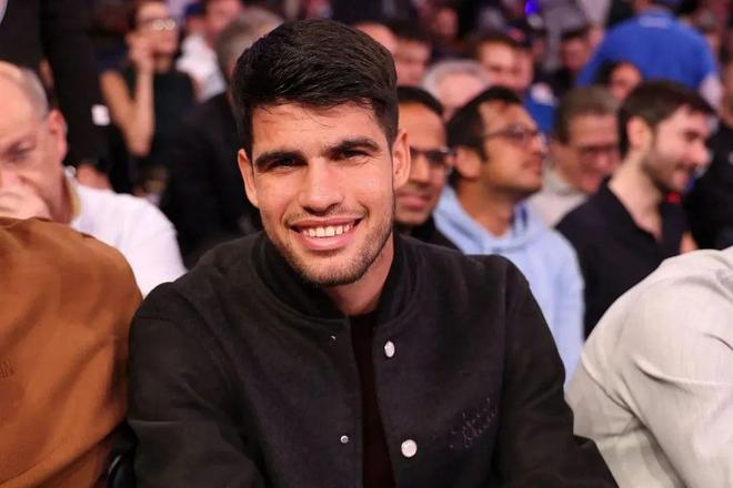 他通过严格 他通过严格