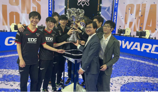 补席深度 补席深度