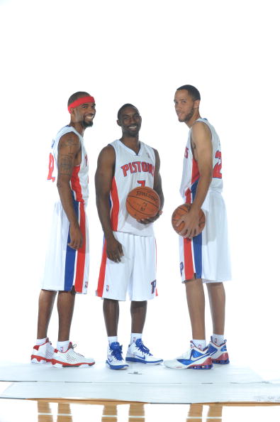 落在强迫范 落在强迫范