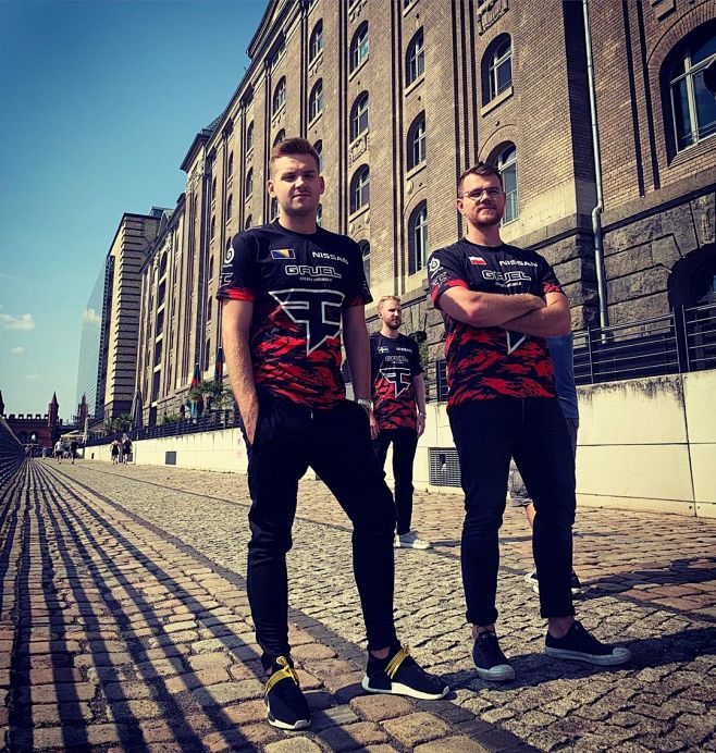 混双通常扮 混双通常扮